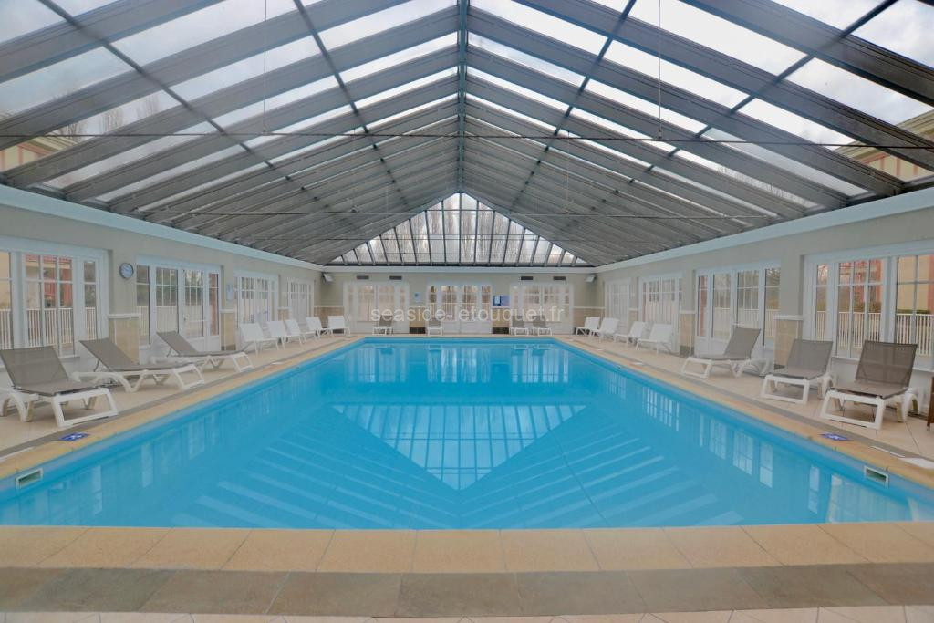 Photo de MC Tourisme - Splendide & cosy appartement avec piscine, tennis & parking