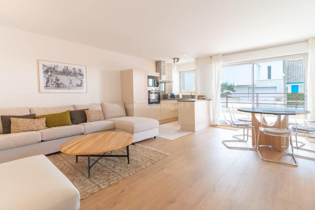 Photo de Magnificent town-centre apartment with two terraces 5 people