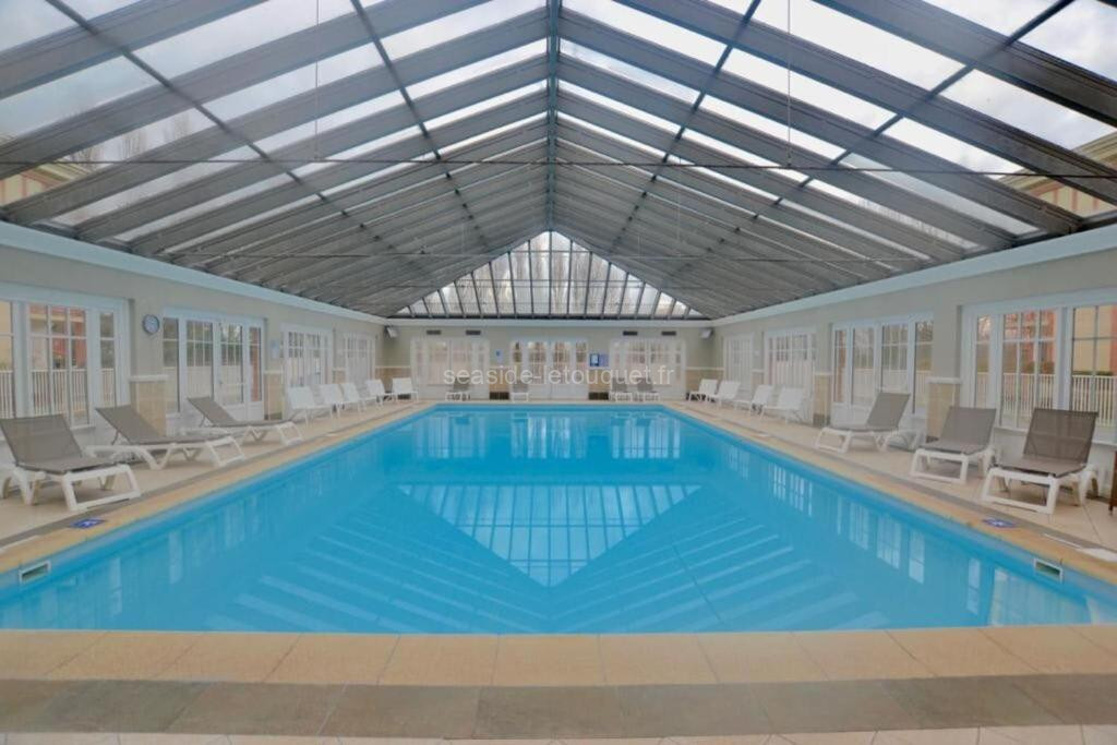 Photo de l'appartement 6 personnes avec piscine, court de tennis et parking gratuit