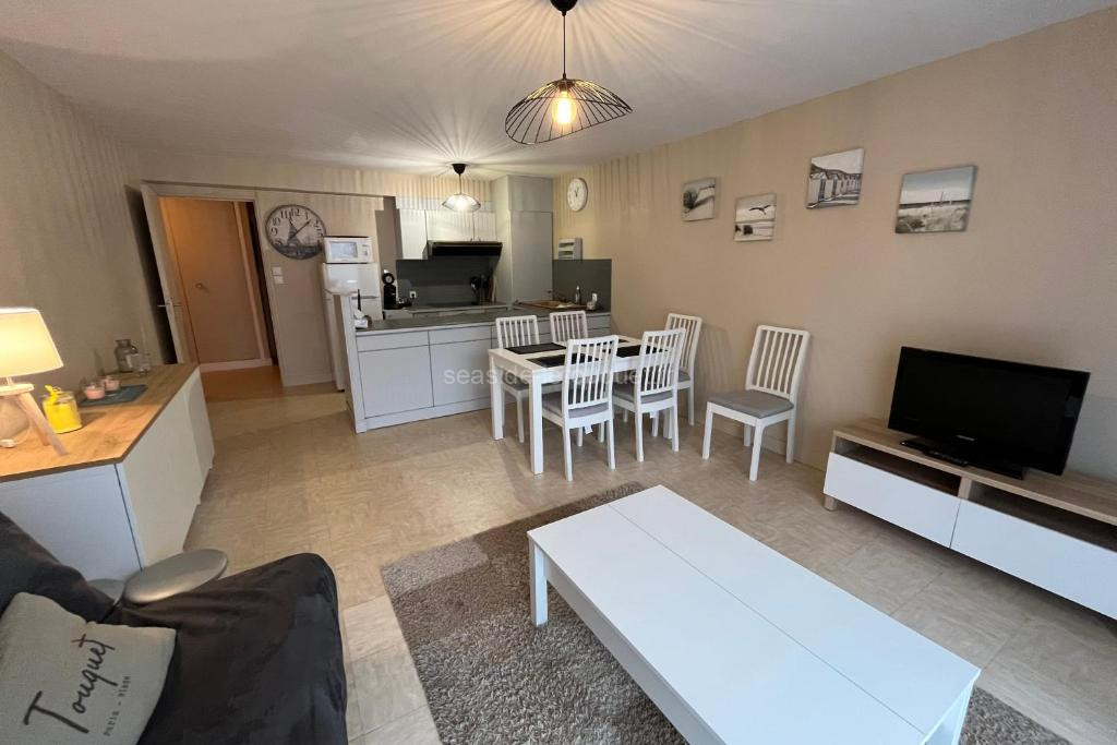 photo de Pleasant apartment for 6 people with parking space