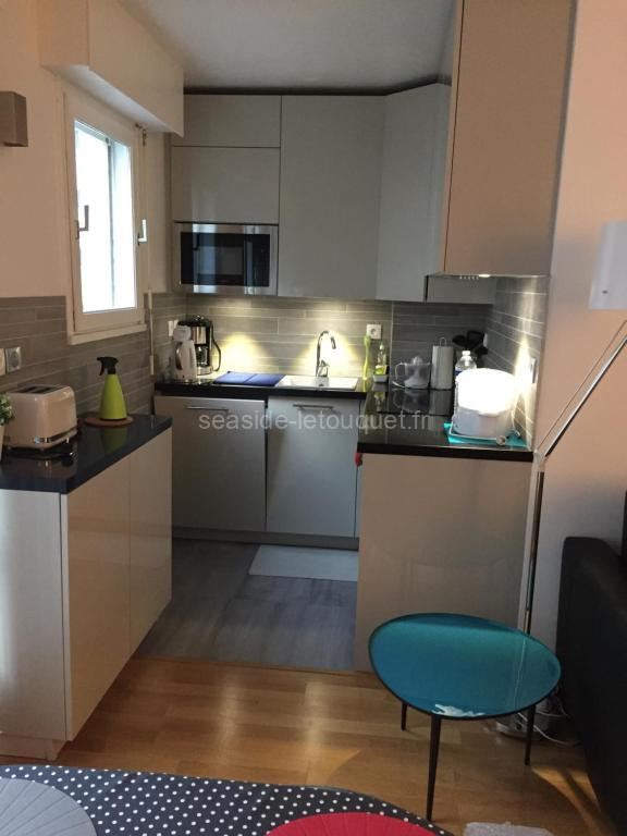 photo de PETIT STUDIO SYMPA EN CENTRE VILLE
